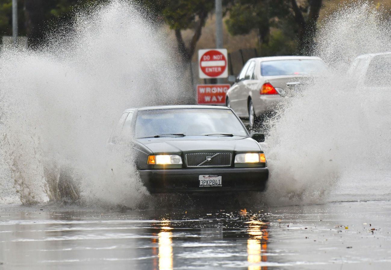 112518 Flooded S. Bradley near E. Jones.jpg